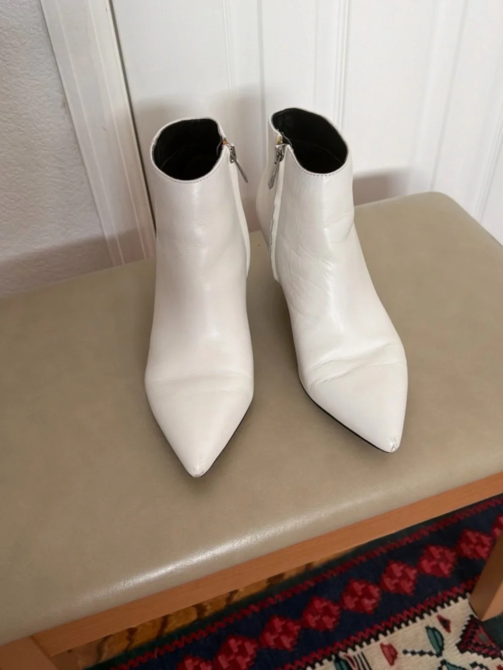 Sam Edelman White Pointed-Toe Ankle Booties 8